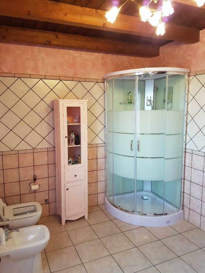 Casa Vacanza Il Mandorlo Domusnovas المظهر الخارجي الصورة